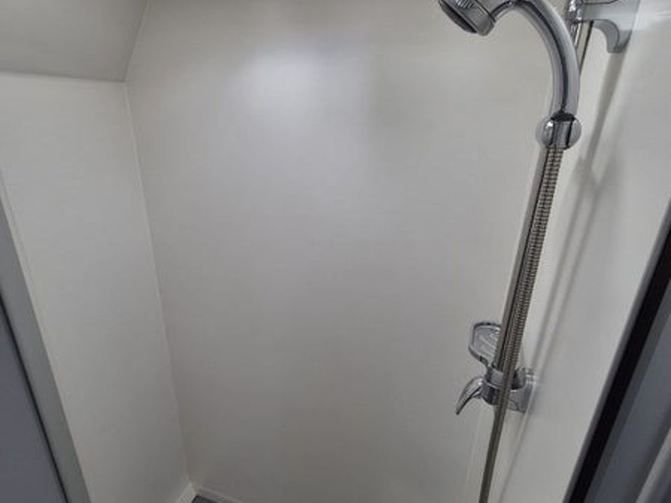 Southern Star 680 Platinum