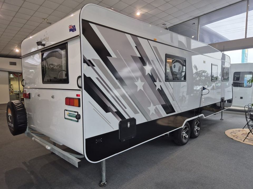 Southern Star Roam 744