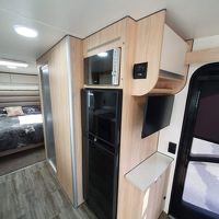 Thumbnail of Leisureline Vista 674 Mid Shower