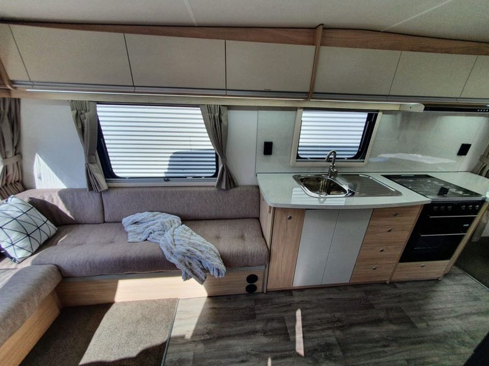 Leisureline Vista 674 Mid Shower