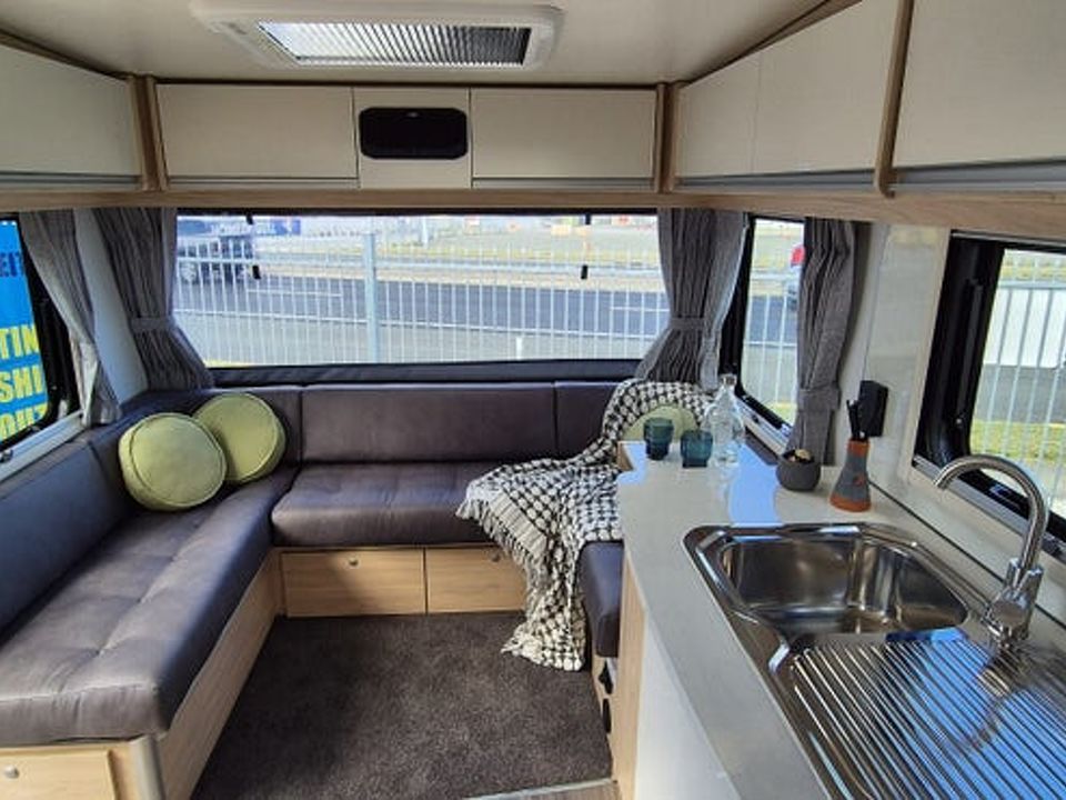 Leisureline Vista 766 Bunk Model