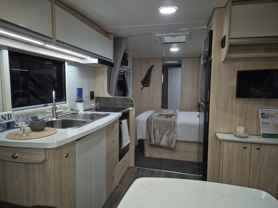 Leisureline Vista 766 Bunk Model