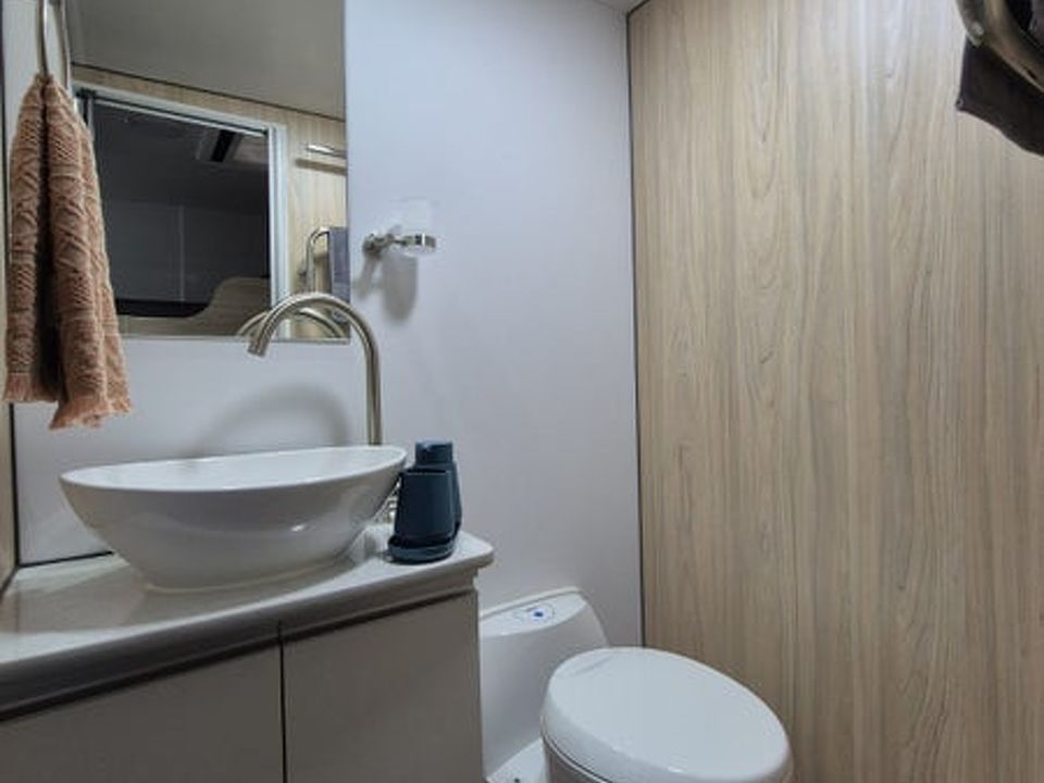 Leisureline Vista 766 Bunk Model