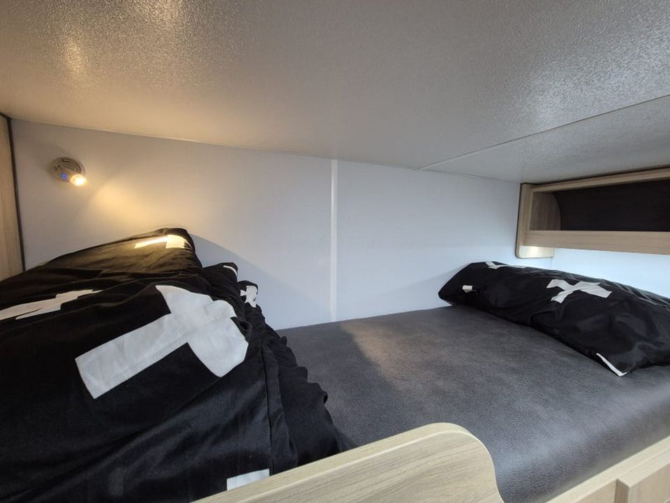 Leisureline Vista 766 Bunk Model