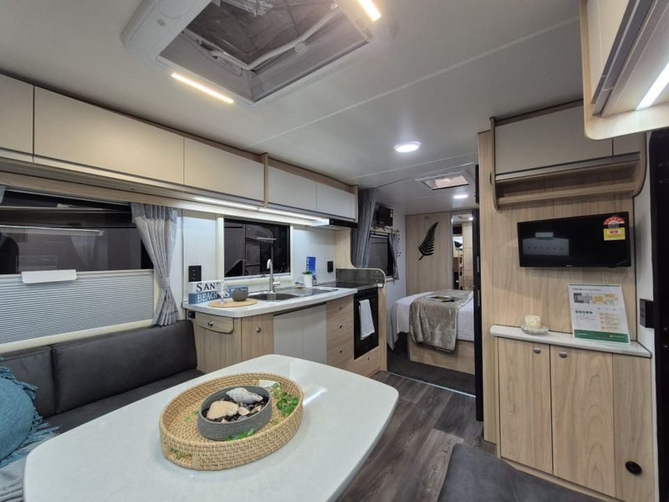 Leisureline Vista 766 Bunk Model