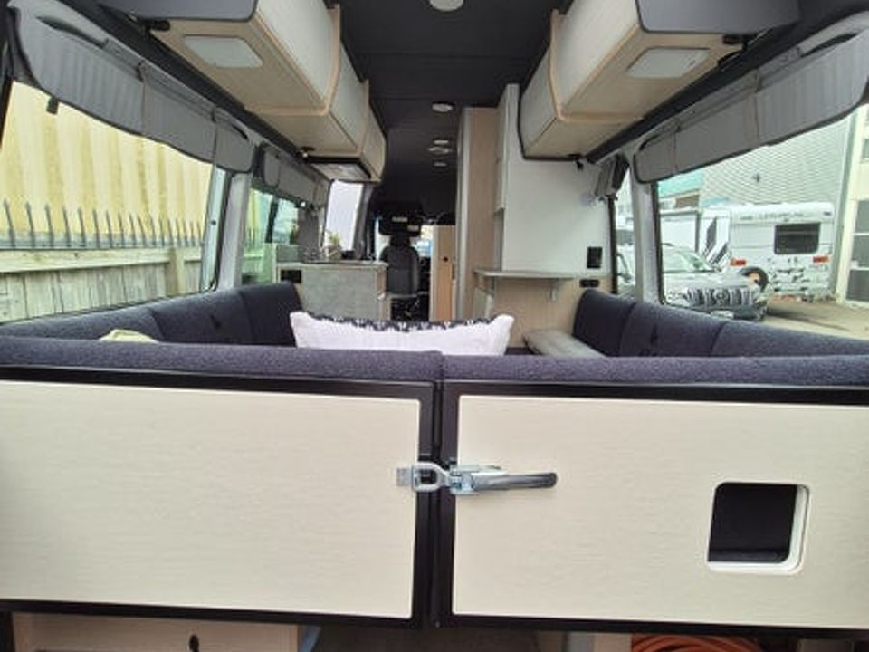 Kea Nomad Elite M700 Raglan Edition