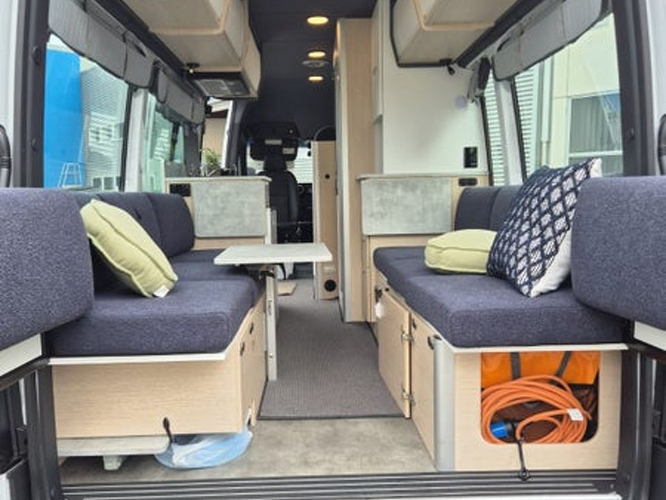 Kea Nomad Elite M700 Raglan Edition