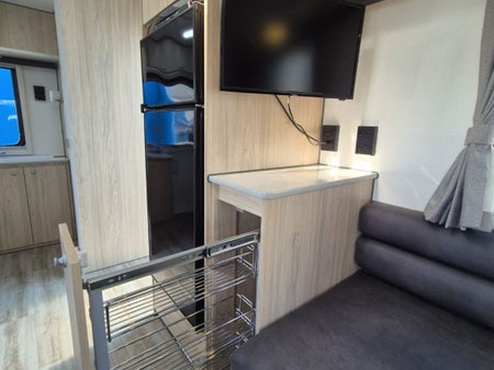 Leisure Line Nomad 482