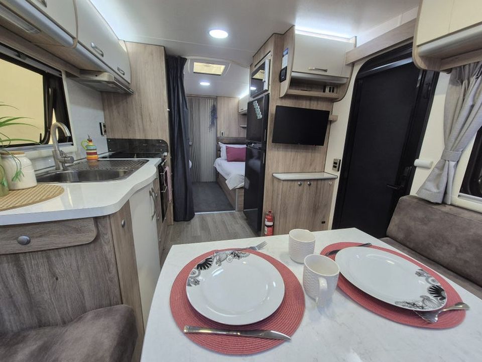 Leisureline Platinum 6.37 21ft 2021