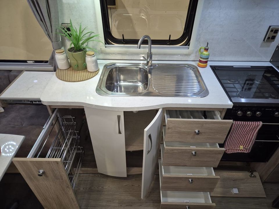 Leisureline Platinum 6.37 21ft 2021