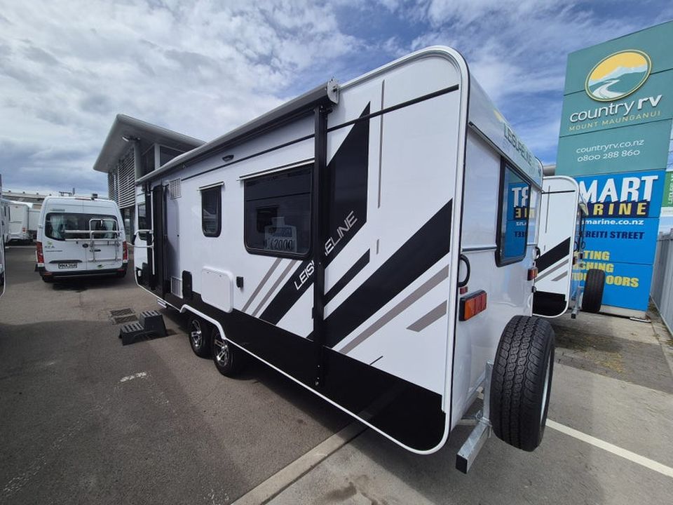 Leisureline Vista 674 (Mid Bathroom)