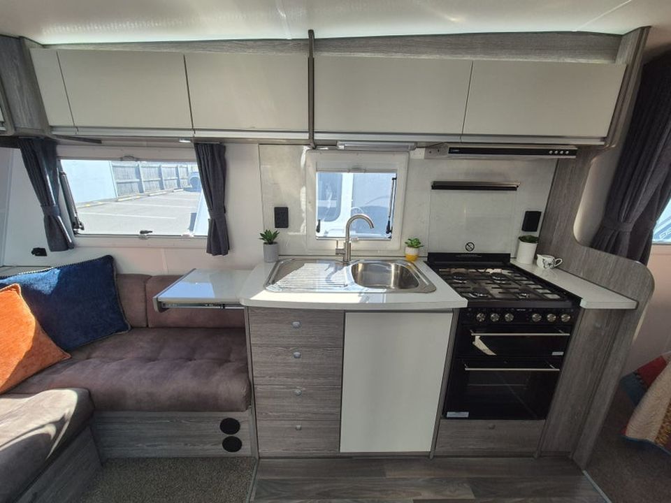 Southern Star 684 Platinum