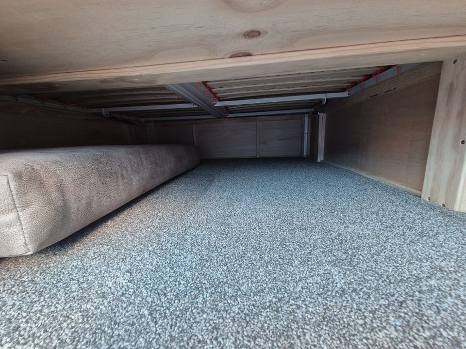 Southern Star 684 Platinum