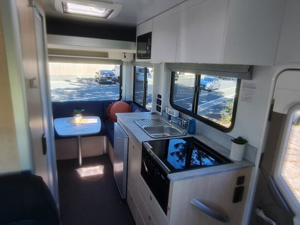 Kea Breeze Elite M660 Raglan Edition