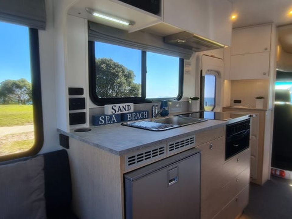 Kea Breeze Elite M660 Raglan Edition