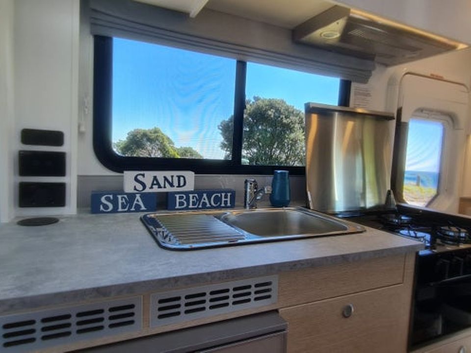 Kea Breeze Elite M660 Raglan Edition