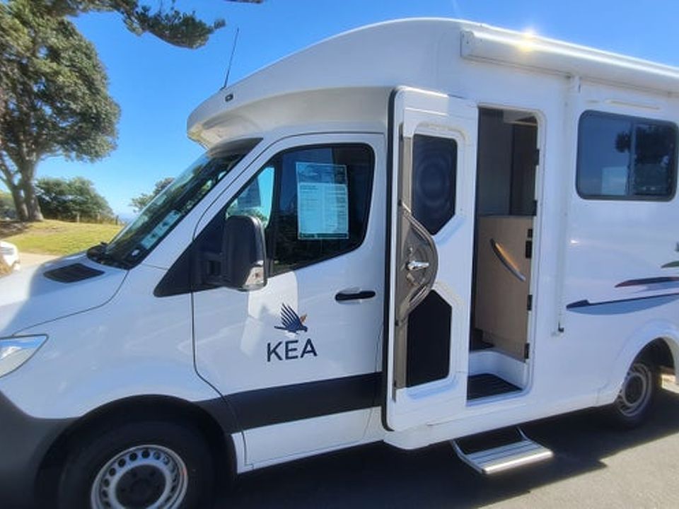 Kea Breeze Elite M660 Raglan Edition