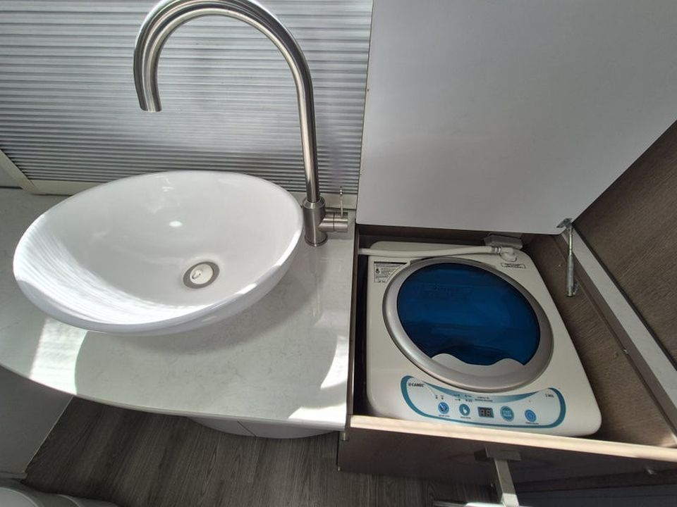 Leisureline 724 Platinum