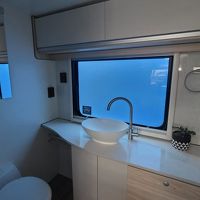 Thumbnail of Leisureline Platinum 675
