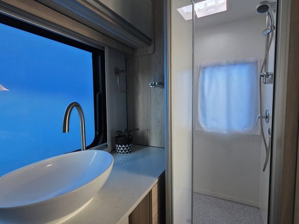 Leisureline Platinum 675