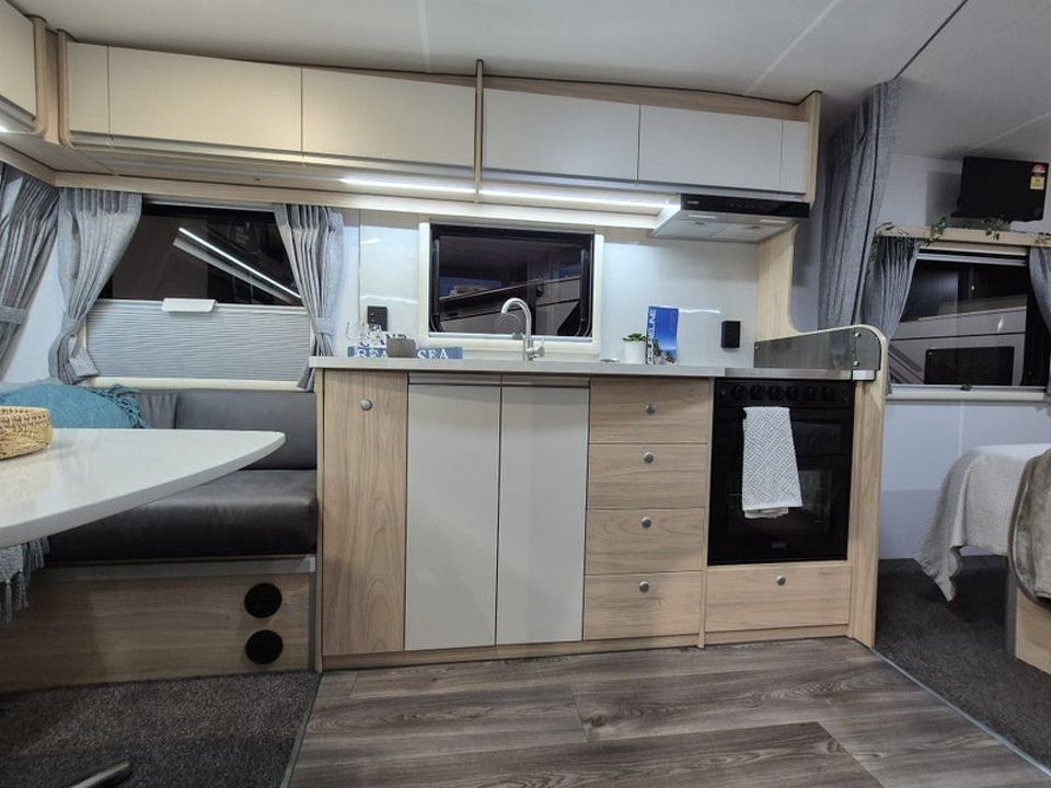 Leisureline Vista 766 Bunk Model