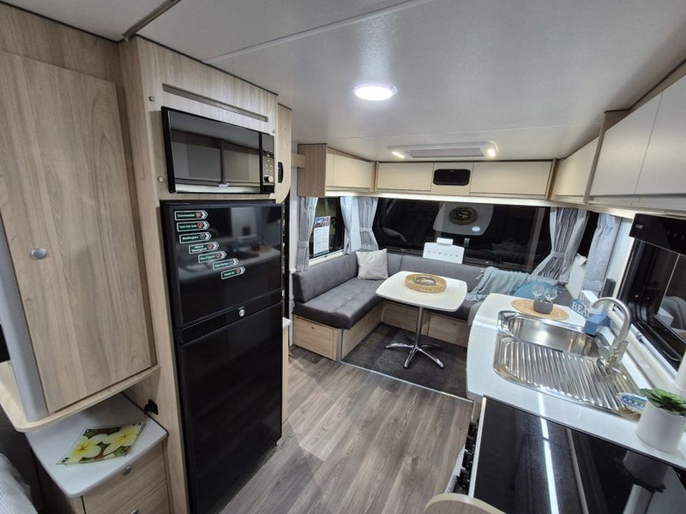 Leisureline Vista 766 Bunk Model