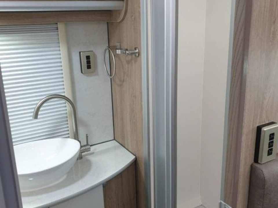 Leisureline Vista 634 Twin Single 4 Berth