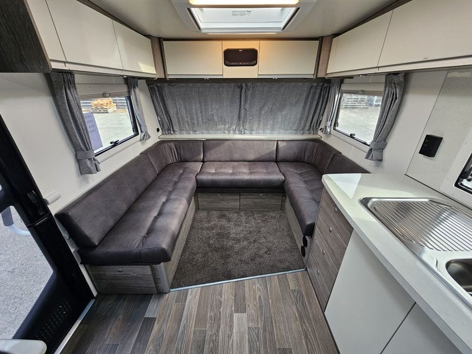 Southern Star Roam 744