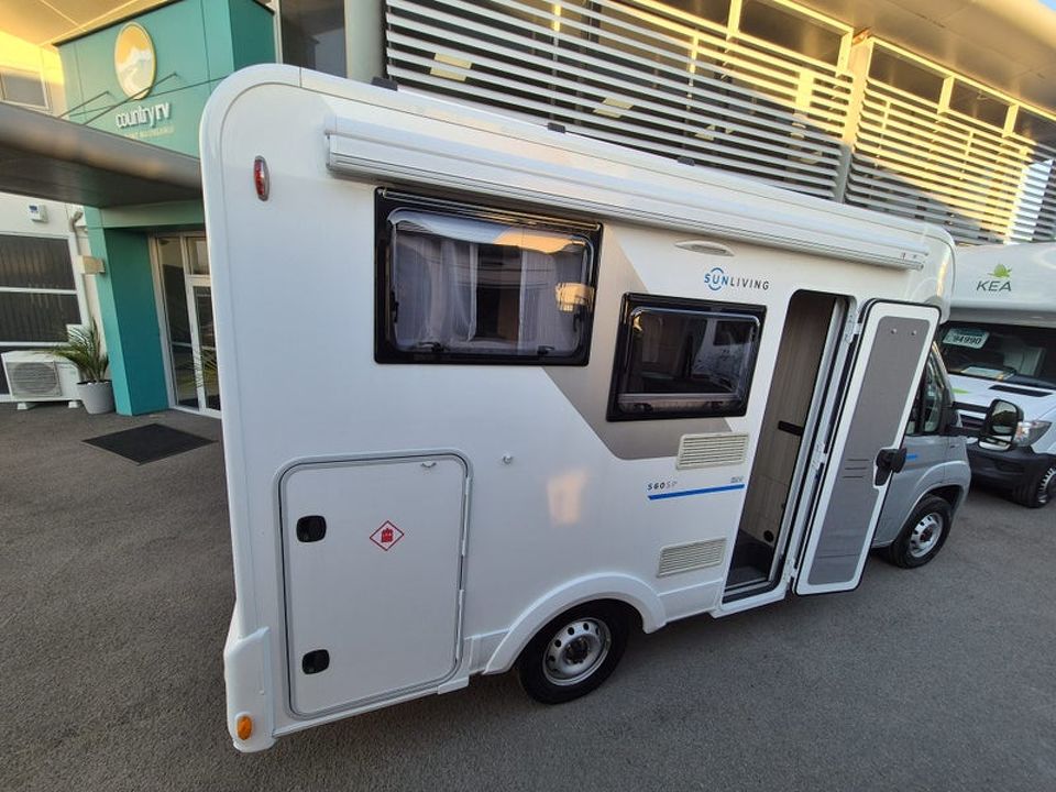 Adria s60sp Sunliving