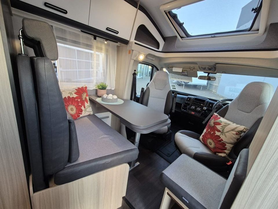 Adria s60sp Sunliving