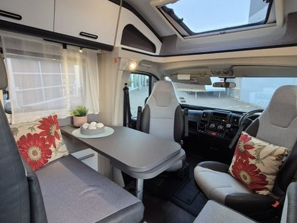 Adria s60sp Sunliving