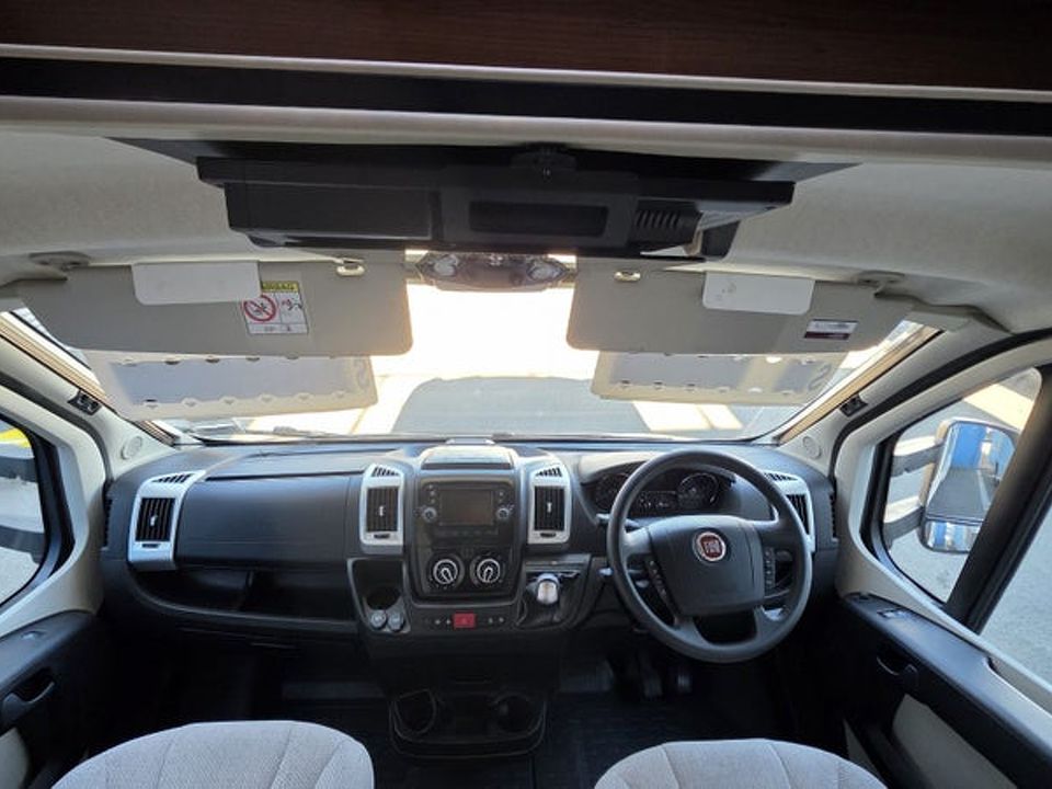 Autotrail Imala 734