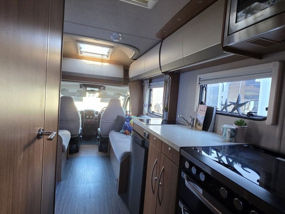 Autotrail Imala 734