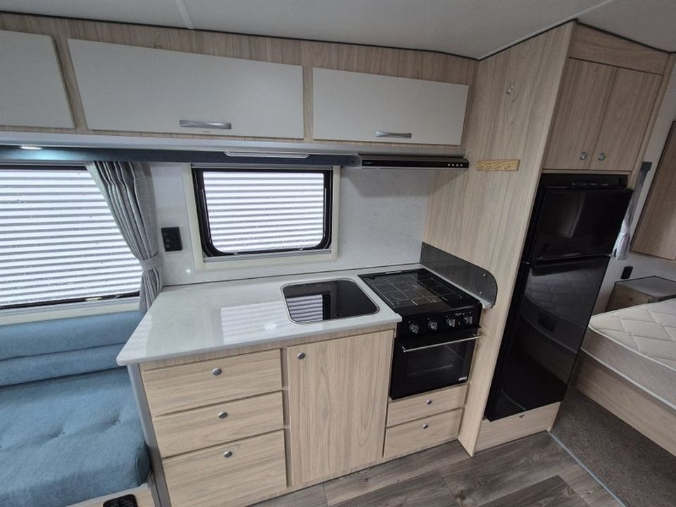 Leisure Line Nomad 584SE