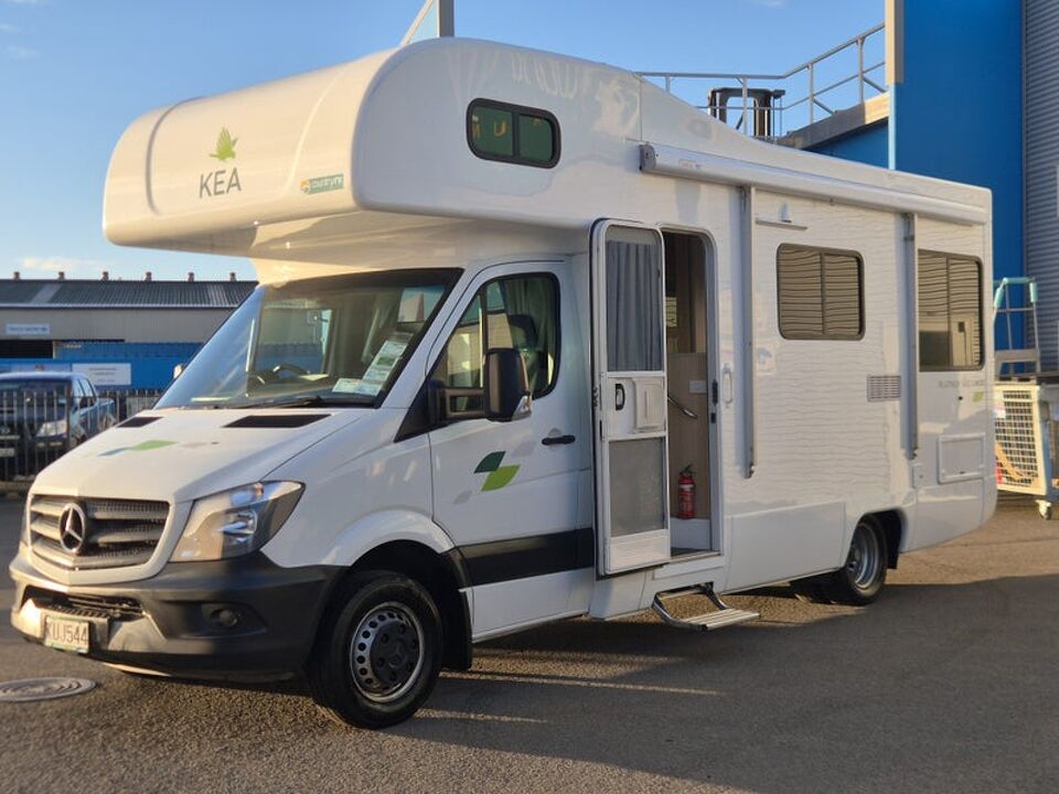 Kea Platinum Mercedes Sprinter 6 Berth