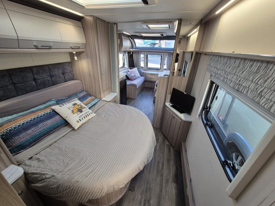 Coachman Acadia 575