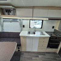 Thumbnail of Leisureline Platinum 675